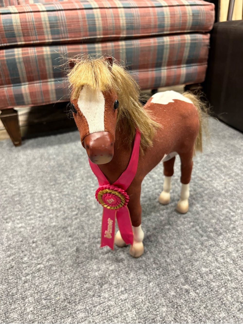 American Girl Pinto Paint Pony with Pink Ribbon 2004